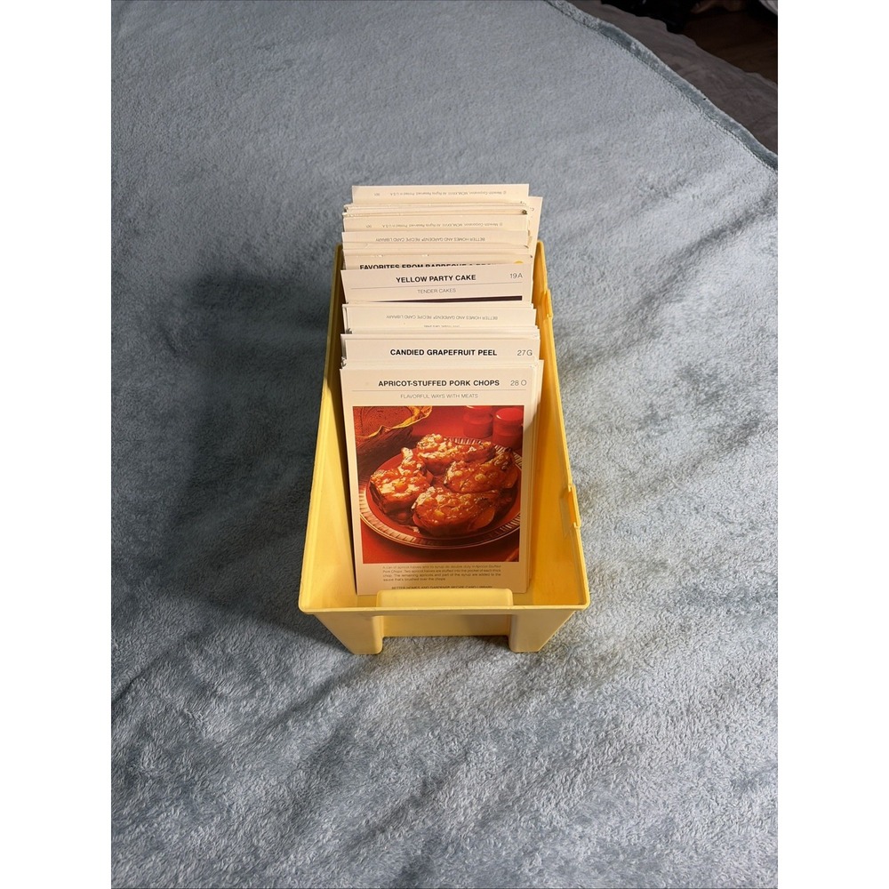 VINTAGE BETTER HOMES & GARDENS RECIPE CARD LIBRARY (No Box)